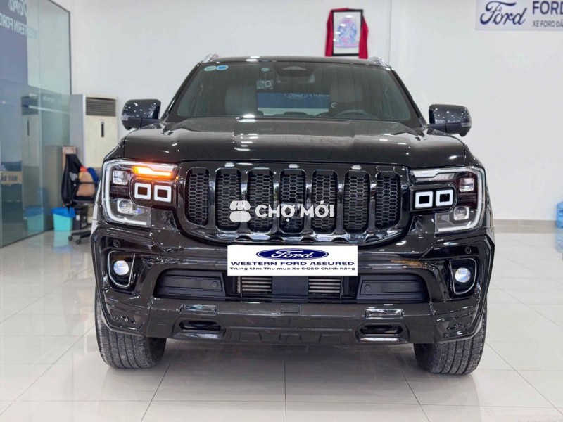 Ford Everest 2023 Titanium+ 2.0 AT 4x4 - 28000 km