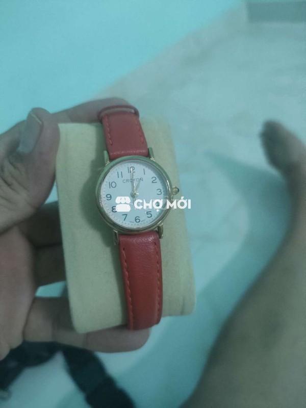 Bán đồng hồ nữ như hình