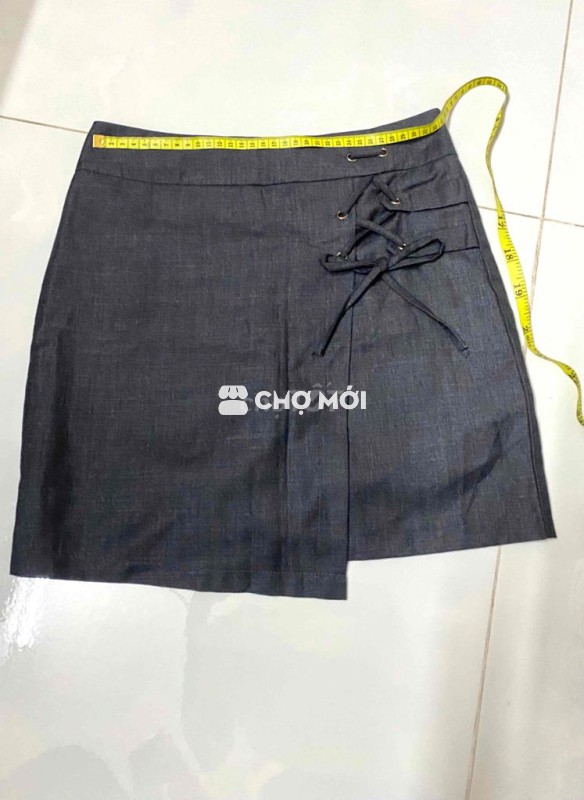 Pass 3 chân váy mới size M, 99k/3cái