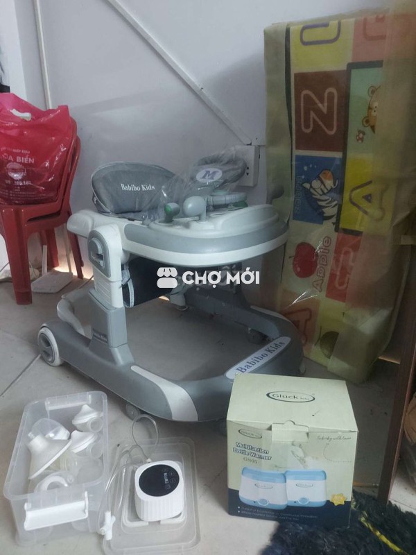 Thanh lý xe tập đi và máy hút sữa