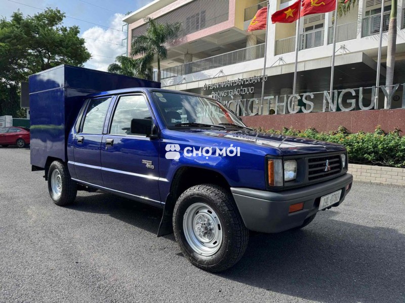 Mitsubishi L200 1998 - Không niên hạn - Tải 1 Tấn