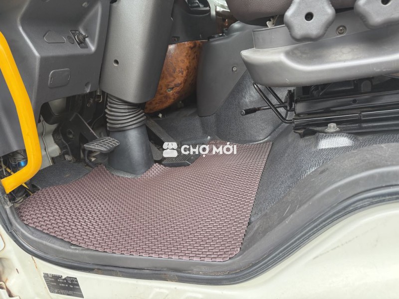 Hyundai 2009 - 45000 km