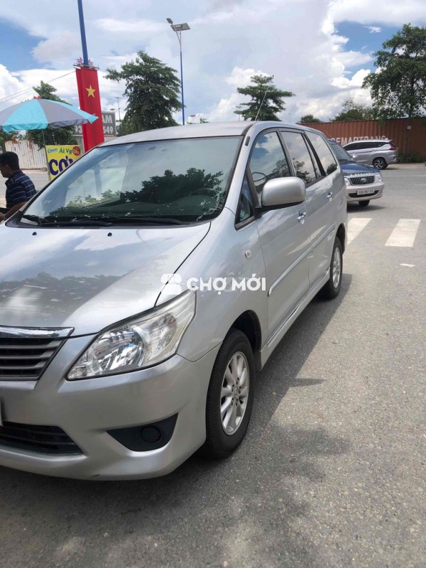 Toyota Innova 2012 E - 160000 km