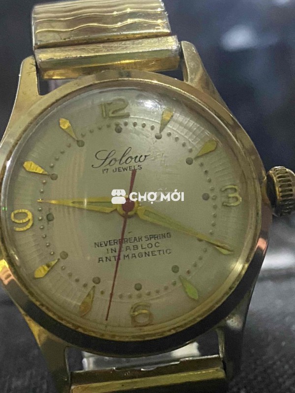 Đồng hồ Solow kim loại vàng nam