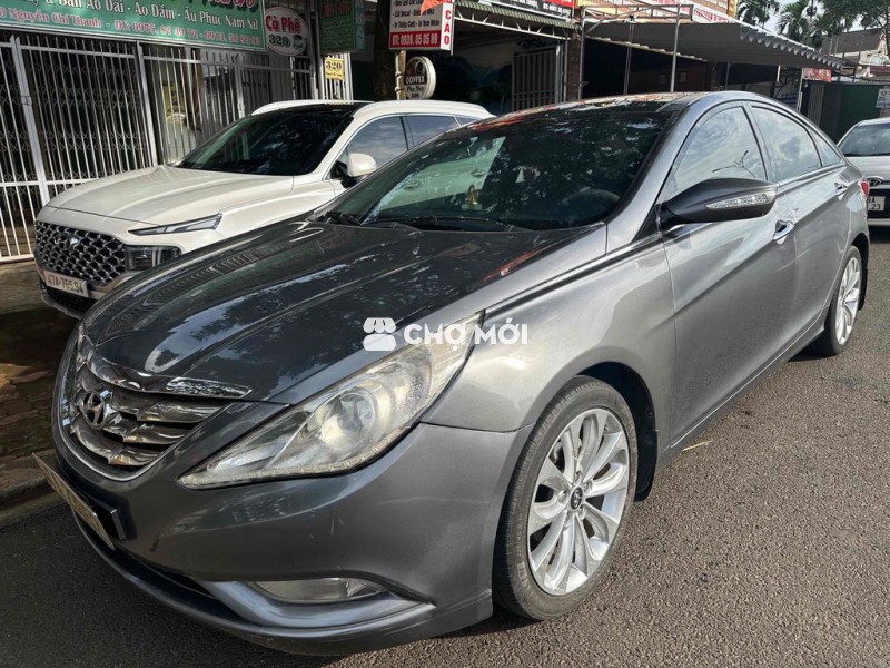 Hyundai Sonata 2011 2.0 AT - 123456 km