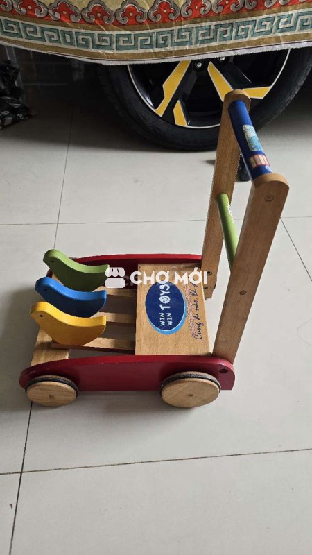 Xe gà tập đi