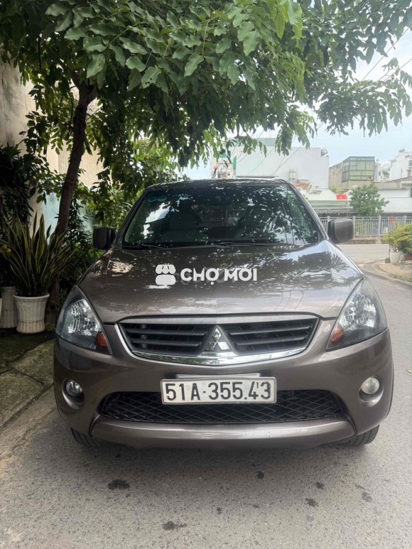 Mitsubishi Zinger 2012 8 chổ