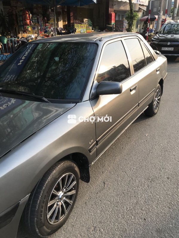 Mazda 323 xe cực đẹp máy móc OK xe như mới
