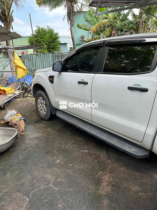 Ford Ranger 2016 số sàn xe gia đình cần bán