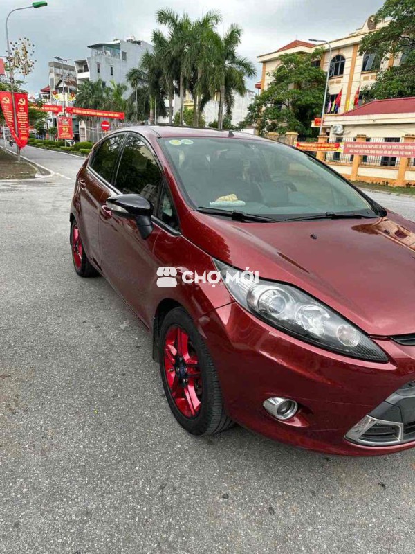 Ford Fiesta 2012 1.6 AT Hatchback. chính chủ