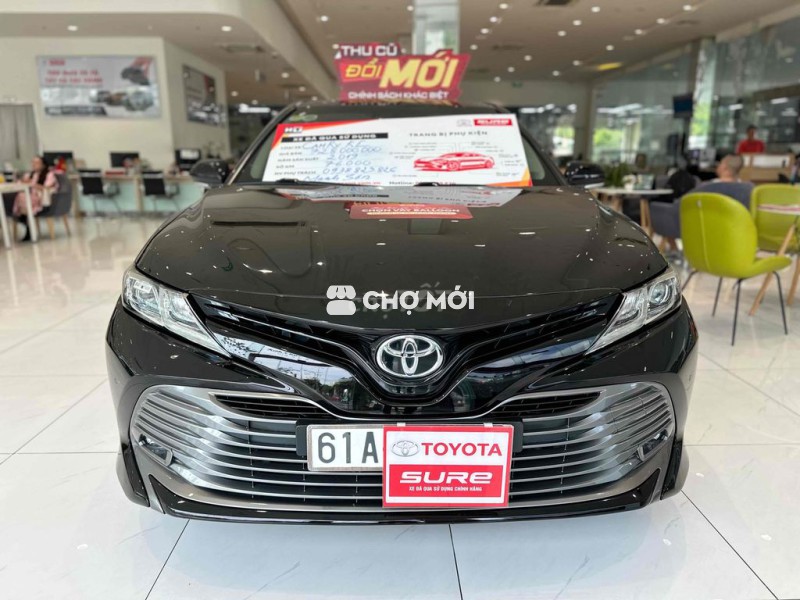 Toyota Camry 2019 2.0G - tự động HÃNG BH 1 năm