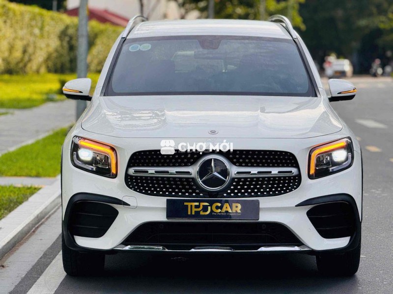 Mercedes Benz GLB200 AMG 2021