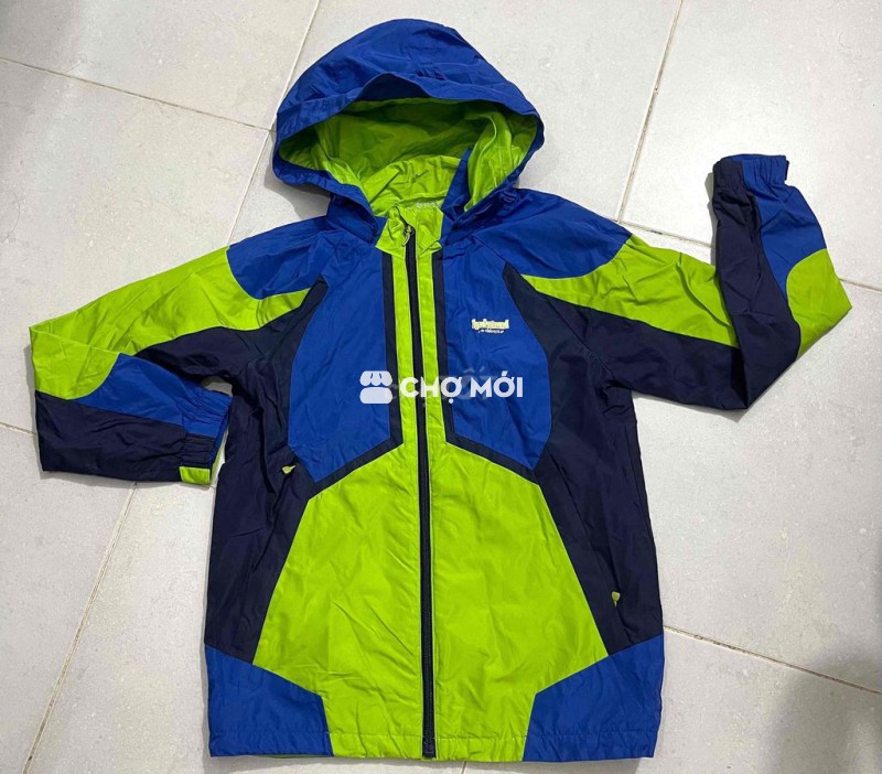 Khoác gió bé hàng auth size 140 9-10T 30-38kg