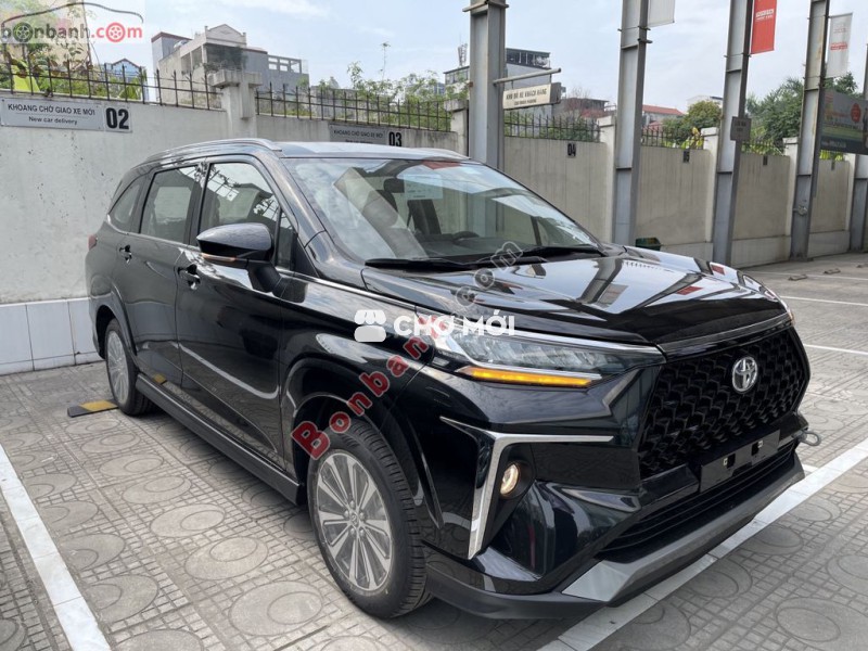 GIAO NGAY Toyota Veloz Cross 1.5 CVT 7 chỗ
