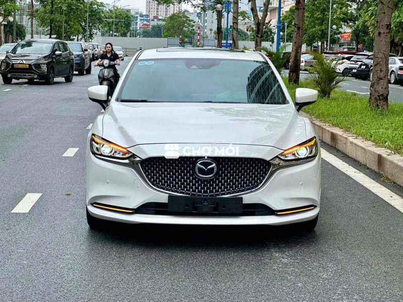 Mazda 6 2022 Signature Premium 2.5 AT - 30000 km
