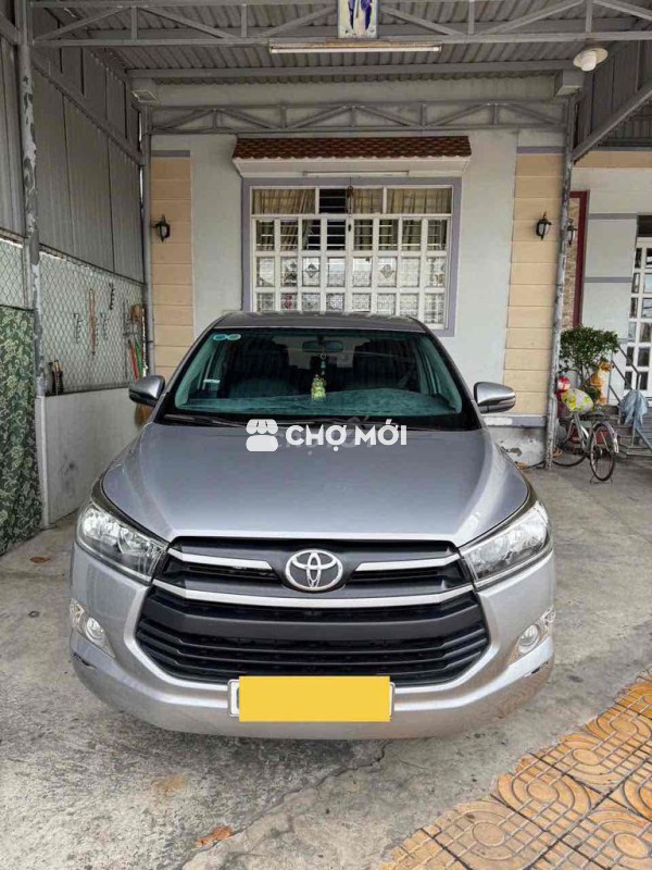 Toyota Innova 2018 2.0E - 68123 km