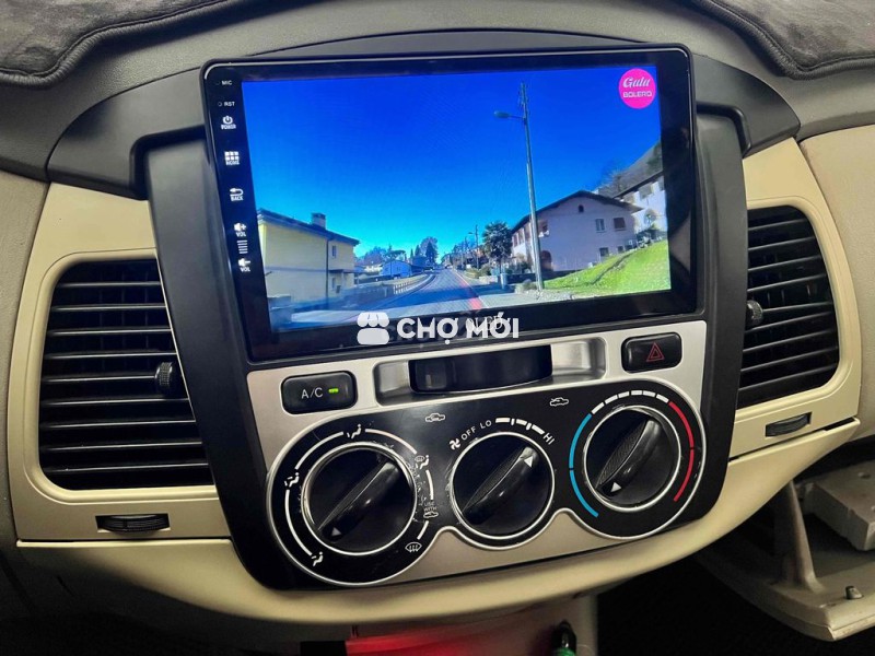 Toyota Innova 2010 G - 110000 km