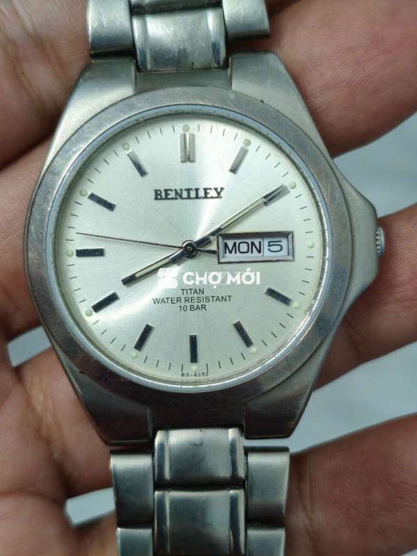 Đồng hồ Nhật, size 36mm, 2 lịch,Titanium. Đáy xoáy