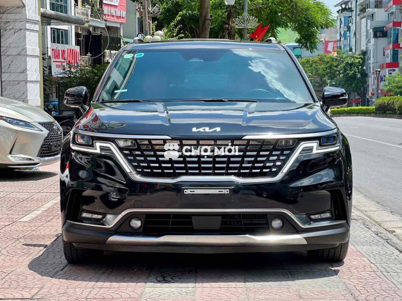 Kia Carnival 2024 2.2D Signature 7 ghế - 32000 km