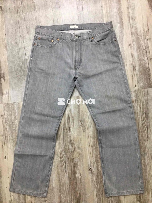 Uniqlo. Kaihara denim      Xám tro.   size. 36