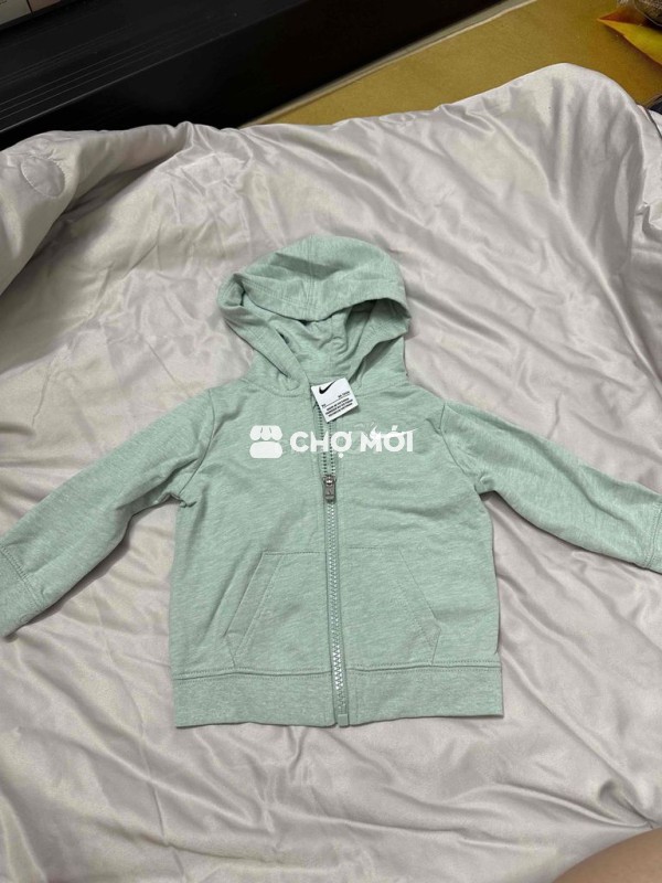 Khoác Ni.ke chính hãng cho bé 9m