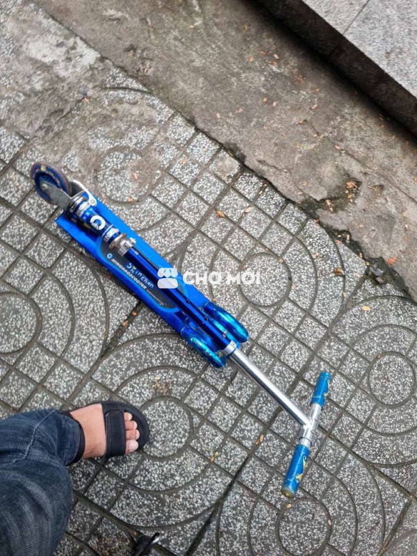 Dư pass rẻ xe scooter dành cho các bé 3-7 mới đẹp