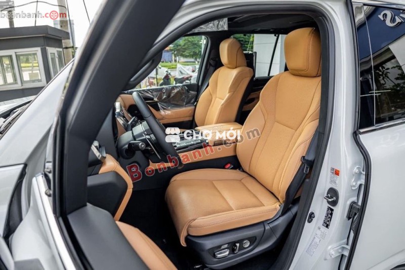 lexus LX600 model 2024