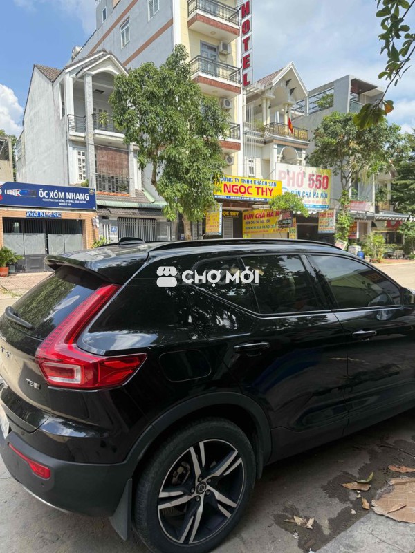 Volvo XC40 2019 R-Design 2019 - 90000 km