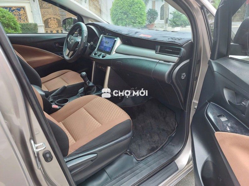 Xe nhà Toyota Innova 2019 Số Sàn