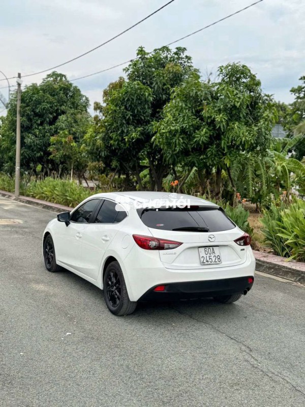 2015 Sport 1.5L Deluxe - 76000 km