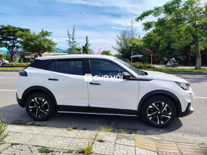Bán Peugeot 2008 dk 2021 một chủ 43000km rất mới