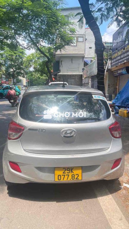 Hyundai Grand i10 2014 Hatchback 1.0 MT Base - 300