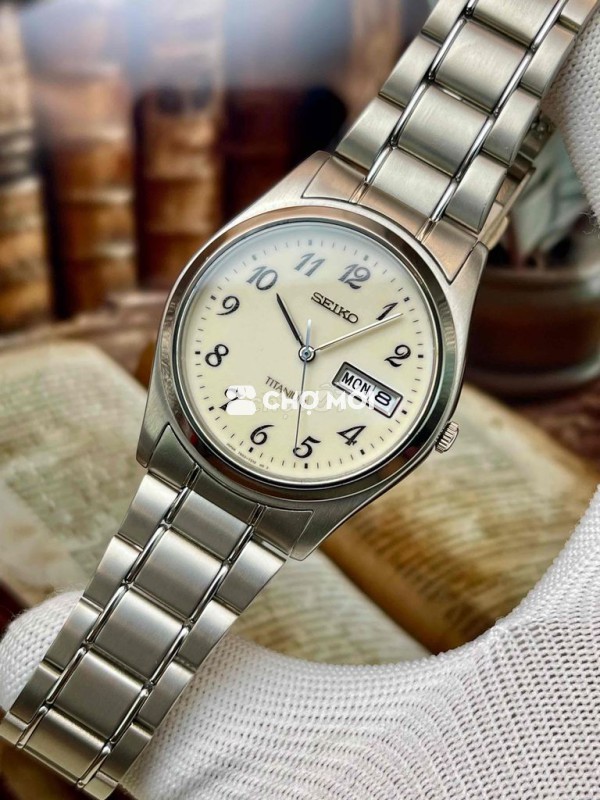 seiko mặt dạ quang, hàng nội địa, mới 99%