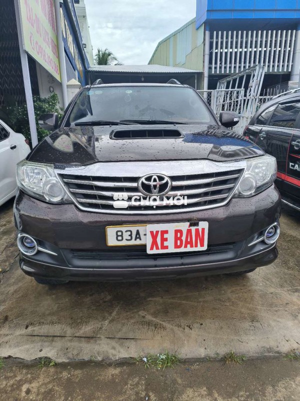 Bán fortuner 2016 số sàn máy dầu