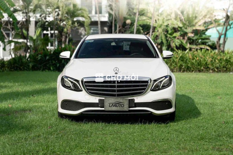 LONG ANH AUTO về MERCEDES E200 model 2020 giá tốt