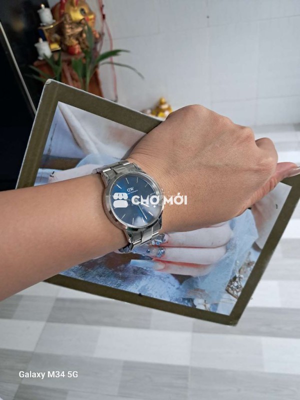 Đồng hồ DW Daniel Wellington