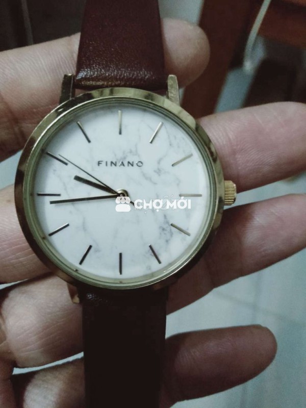 Đồng hồ dành cho nử đeo