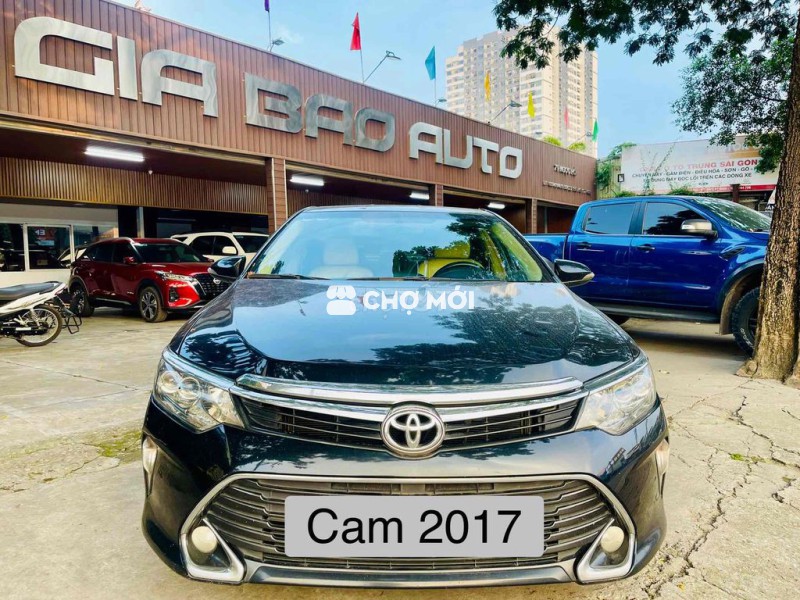 Toyota Camry 2.0E 2017 một chủ có hoá đơn