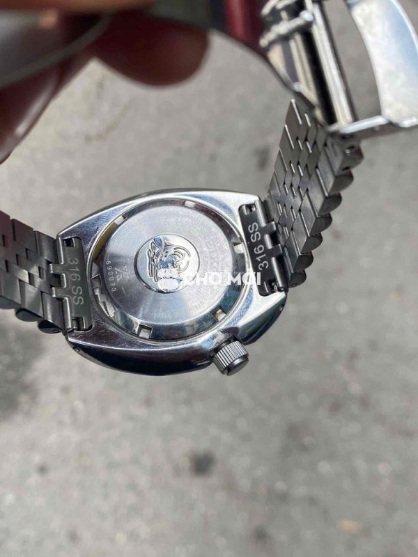 Thanh lý đồng hồ Seiko size 45 chính hãng