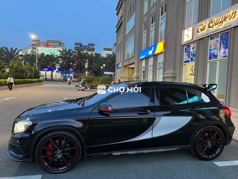 Mercedes Benz GLA45  AMG eiditions one sx 2015