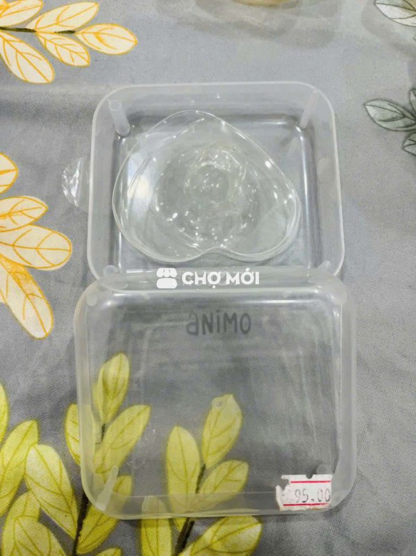 Cần pass máy hút sữa còn mới không dùng