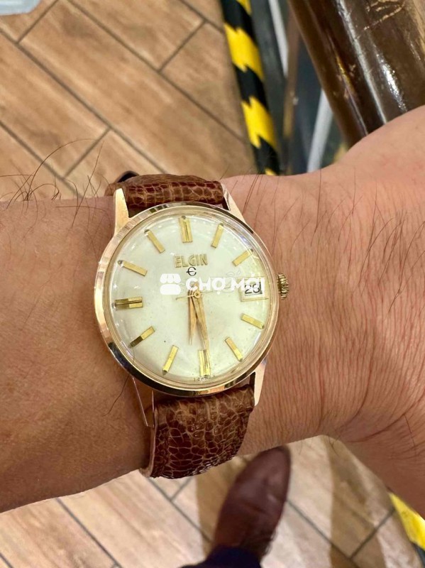 ELGIN SWISS MADE VINTAGE 34MM