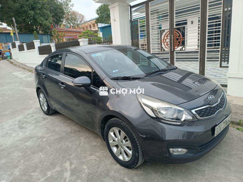 Xe sản suất năm 2014, đăng ký 2015, mua mới