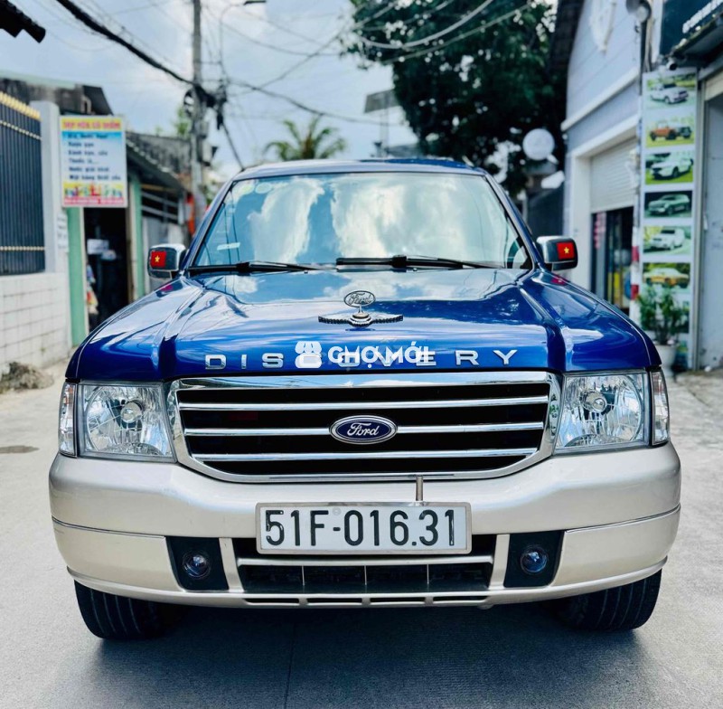Ford Everest 2005 Gasoline XL 4x2 - 112000 km