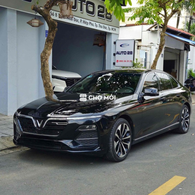 VinFast Lux A2.0 2021 Premium 2.0 AT - 43000 km
