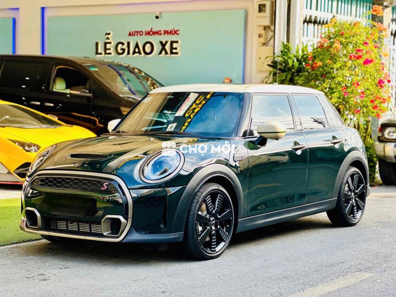 MINI Cooper Resolute Edition S 5Door Model 2024