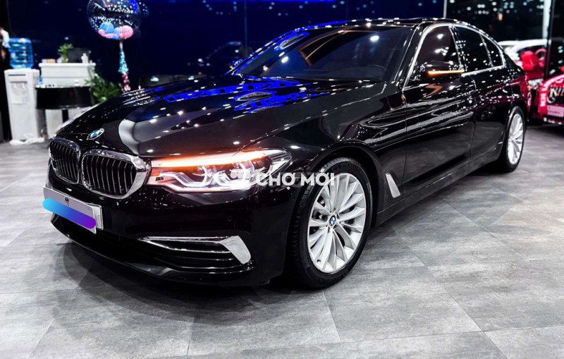 BMW 530i Như xe Đập Thùng!
