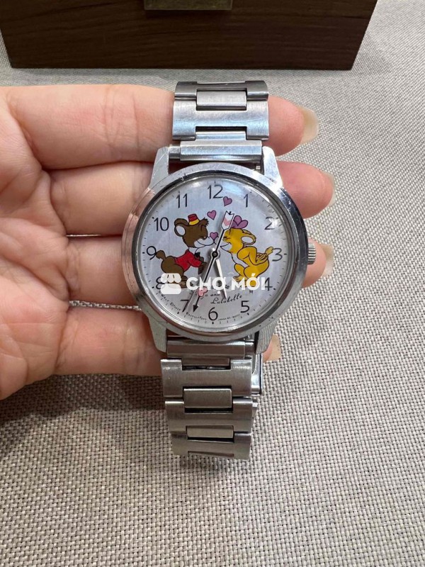 Đồng hồ cơ hoạt hình nhật