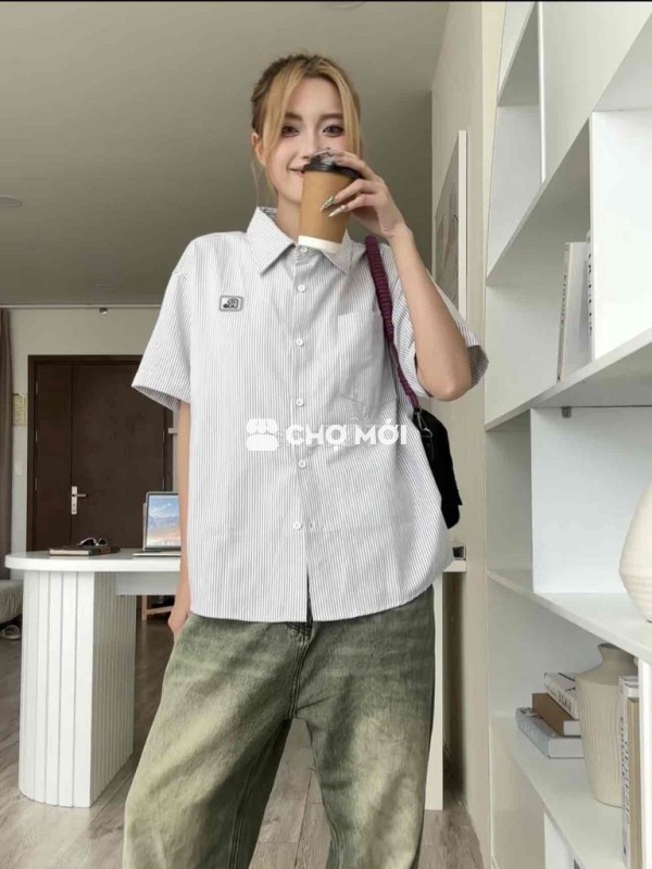 Áo sơ mi tay ngắn