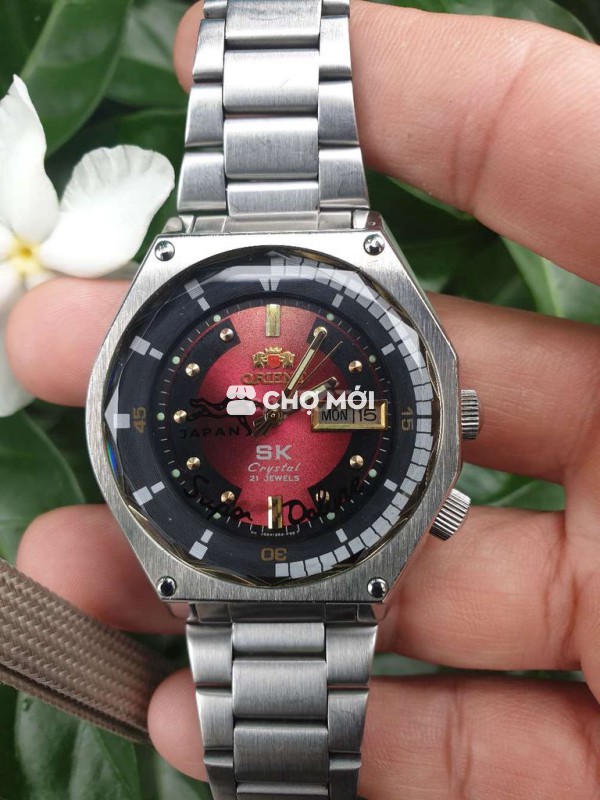 Bán chiếc đồng hồ SK cánh sen cổ 1980